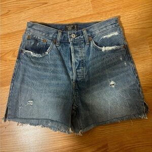Abercrombie & Fitch High Rise 4” Short